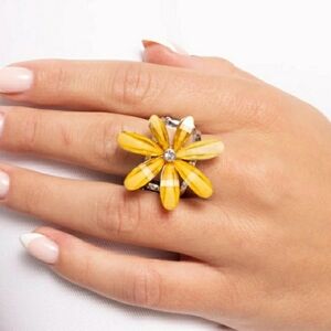 A Classy Chic Boutique Yellow Floral Ring